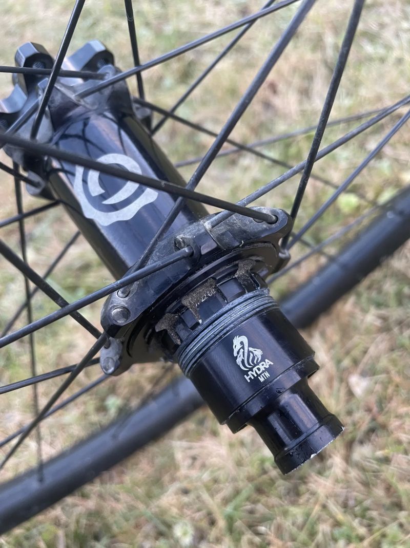 zadní kolo Industry nine Enduro S 27,5” superboost hydra XD 