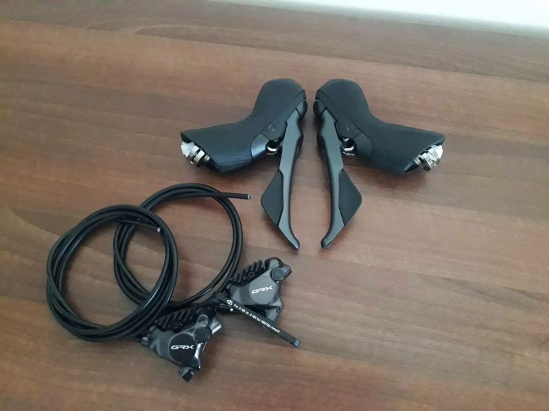Shimano GRX ST-RX820 + BR-RX820 2x12s