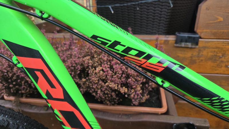 Dětské kolo 26" Rock Machine Storm vel. S postava 150-168cm minimálně použité.