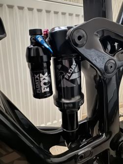 Fox Float X 185x55 Trunnion NOVÝ!