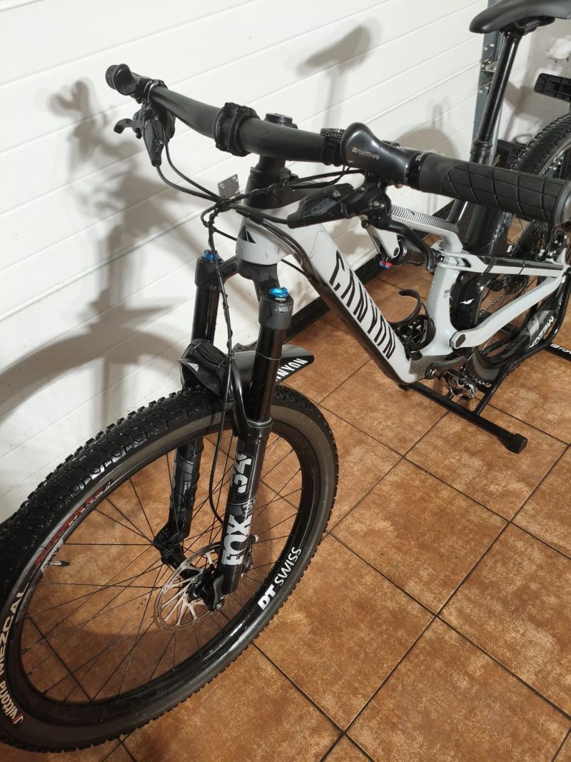 Canyon Neuron CF 9 SL