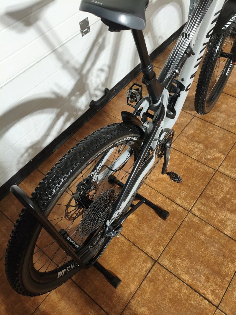 Canyon Neuron CF 9 SL