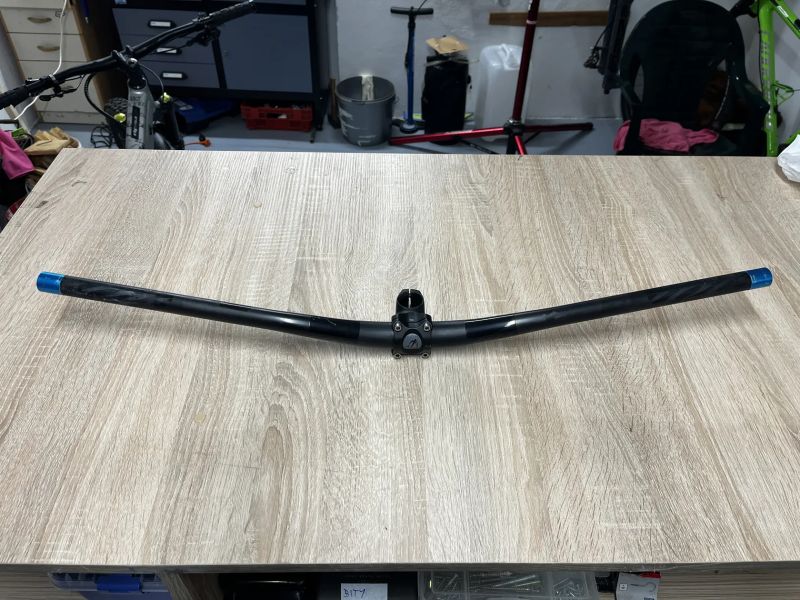 Karbon řidítka Ibis 780mm