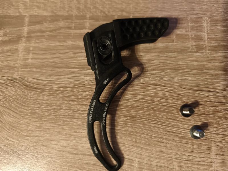 Vodítko řetězu e*thirteen