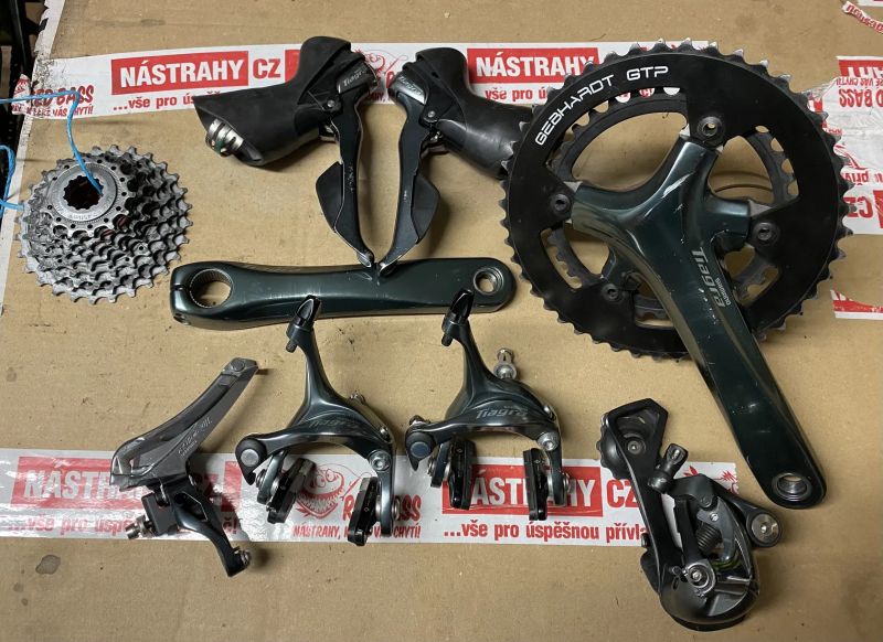 Shimano Tiagra kompletní sada
