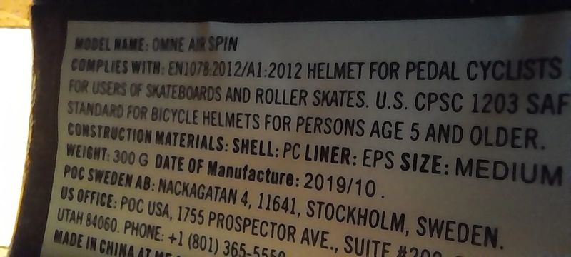 Prodám cyklistickou helmu POC 