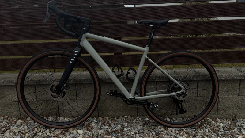 gravel Pells x bezdrátové Shimano GRX 1x12