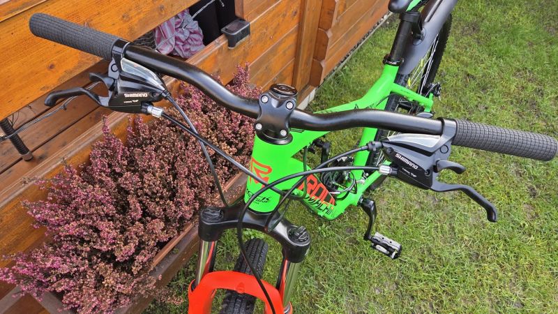 Dětské kolo 26" vel. S 150-168cm Rock Machine Storm minimálně použité.