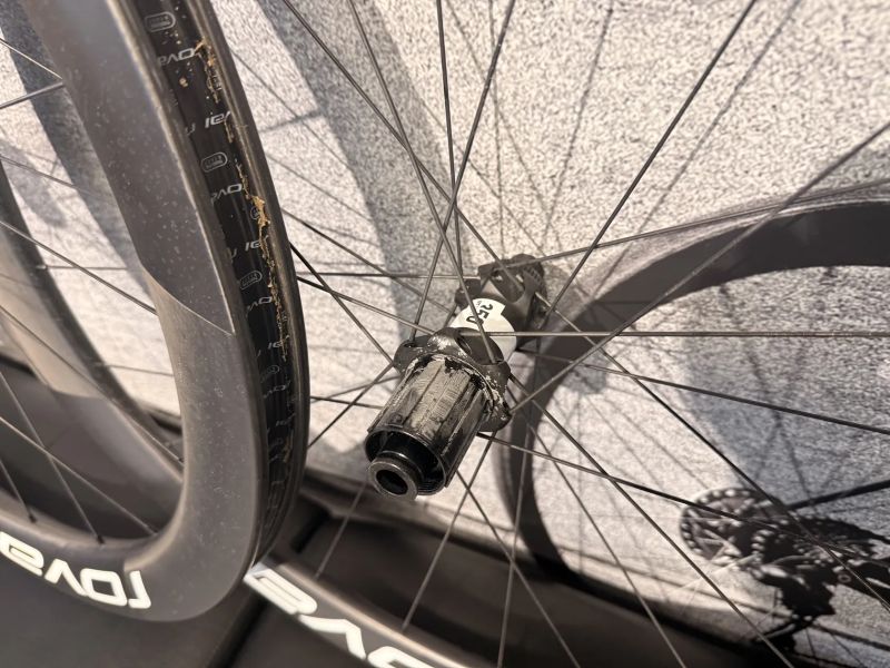 Karbonová silniční kola Roval Rapide CL III - 100km jeté