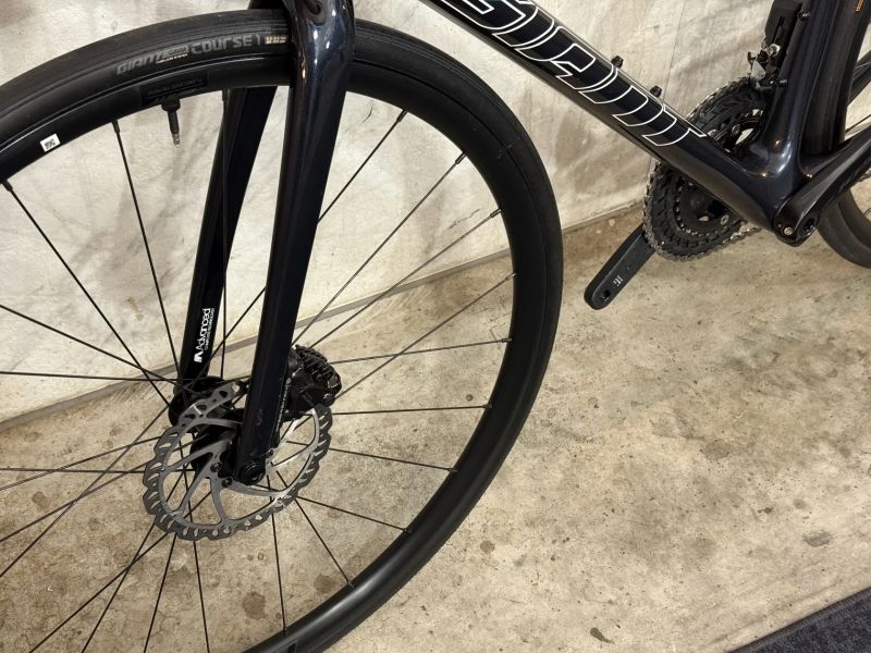 Giant TCR Advanced 1 Disc 105 Di2 2x12