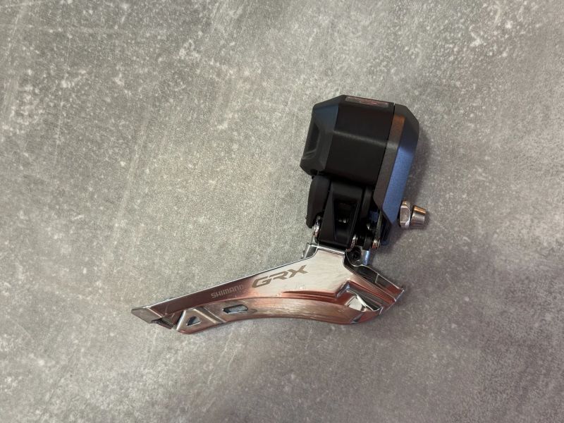 Přesmykač Shimano GRX Di2 2x11 