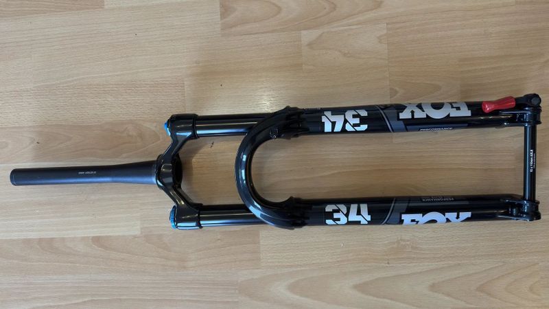 Fox 34 Float Performance Elite - NOVÁ