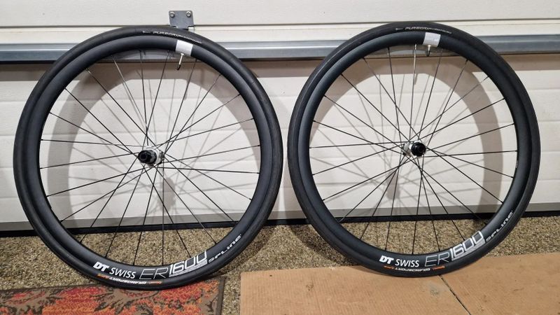 DT Swiss ER1600 spline 32