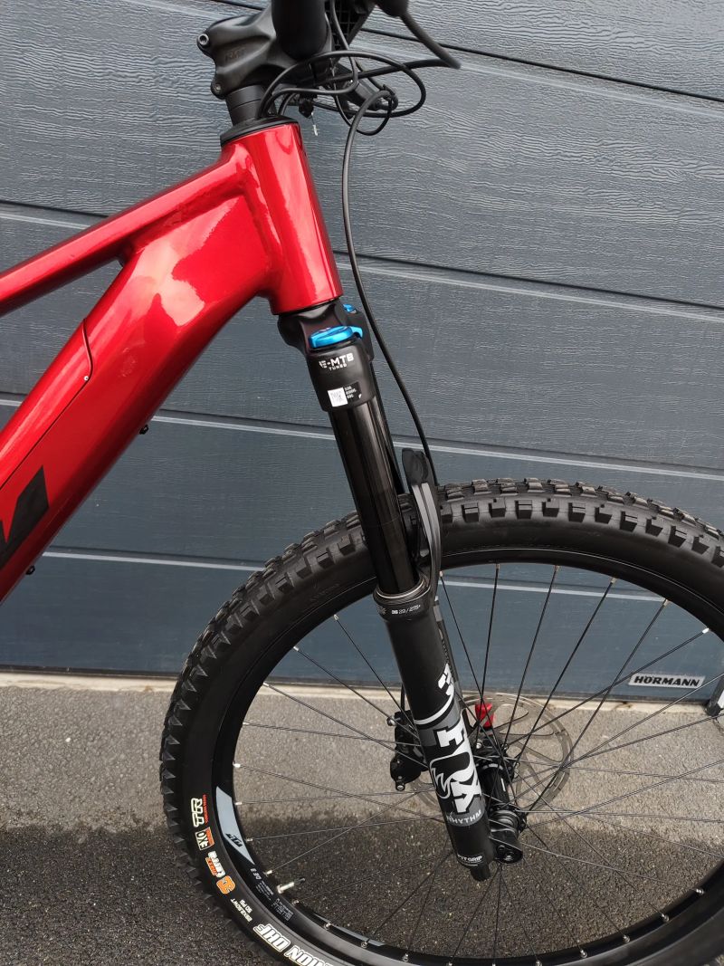 KTM MACINA KAPOHO 7971 CHROME RED