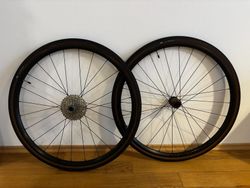 Ráfky Bontrager Paradigm SL (vč. pláštů a kazety)