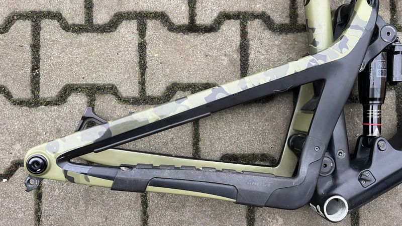 Rám Ghost Riot trail/am cf vel.M