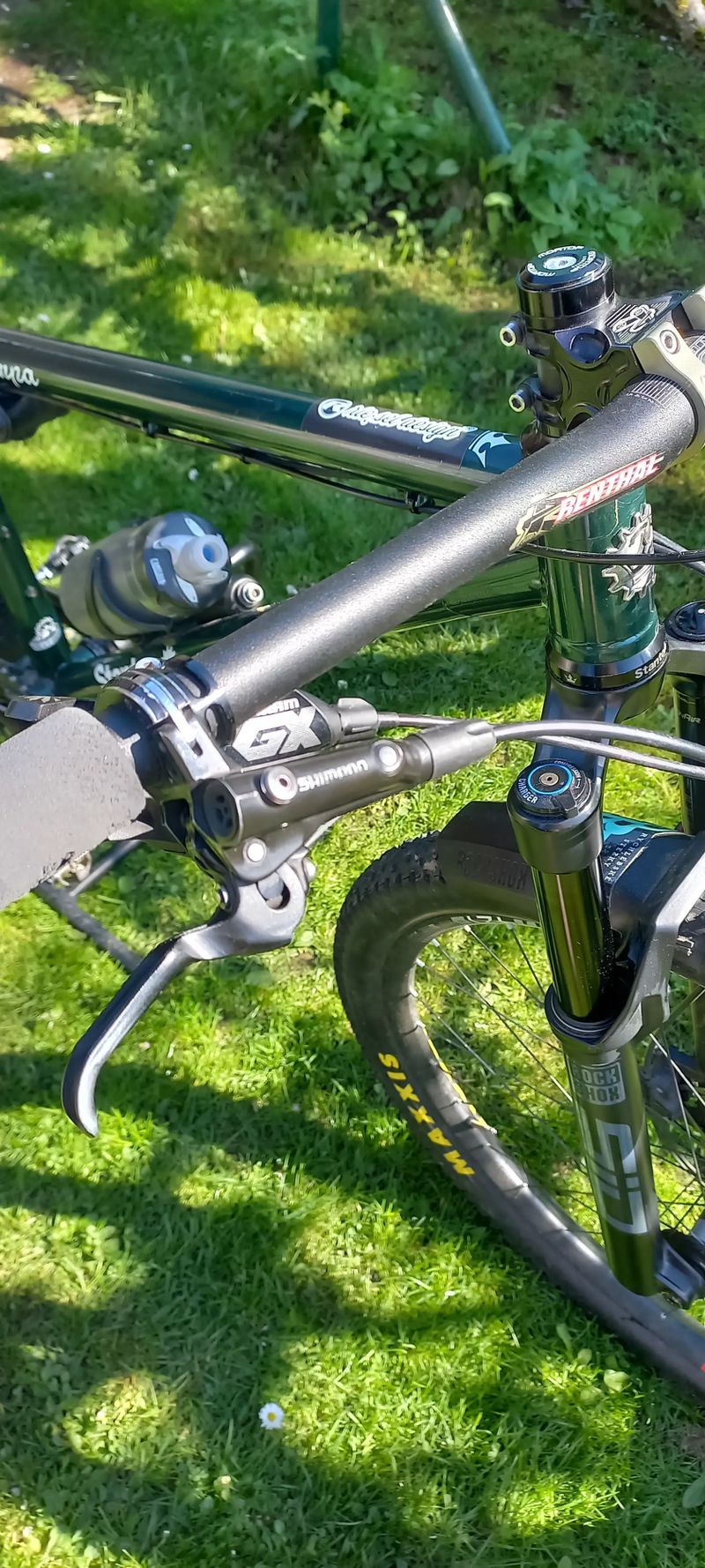 Stanton Sherpa gen 3 vel 17"