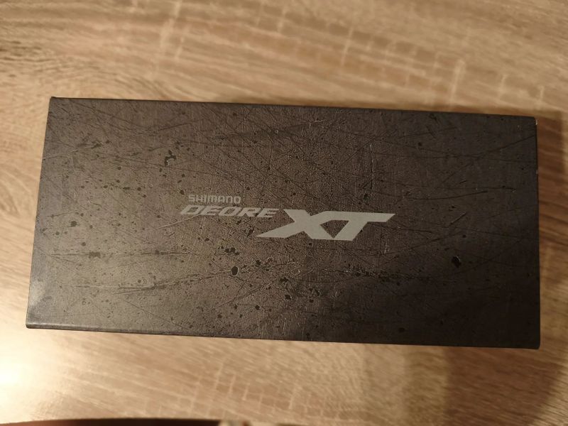 Zadní náboj Shimano XT FH-M8110 , 32děr , osa 12x142mm , CL