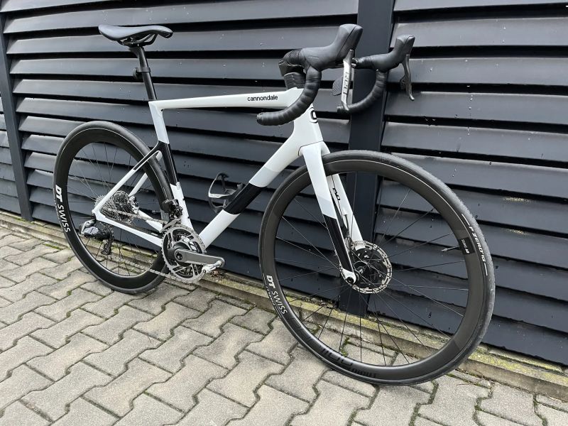 Cannondale SuperSix EVO Hi MOD, Red eTap AXS