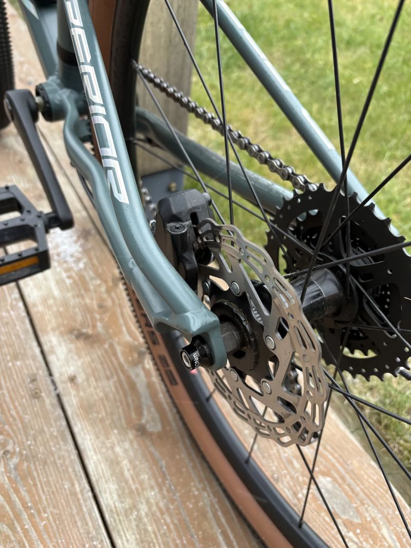 Superior F.L.Y. 24 DB, záruka do 1/2027, TOP STAV