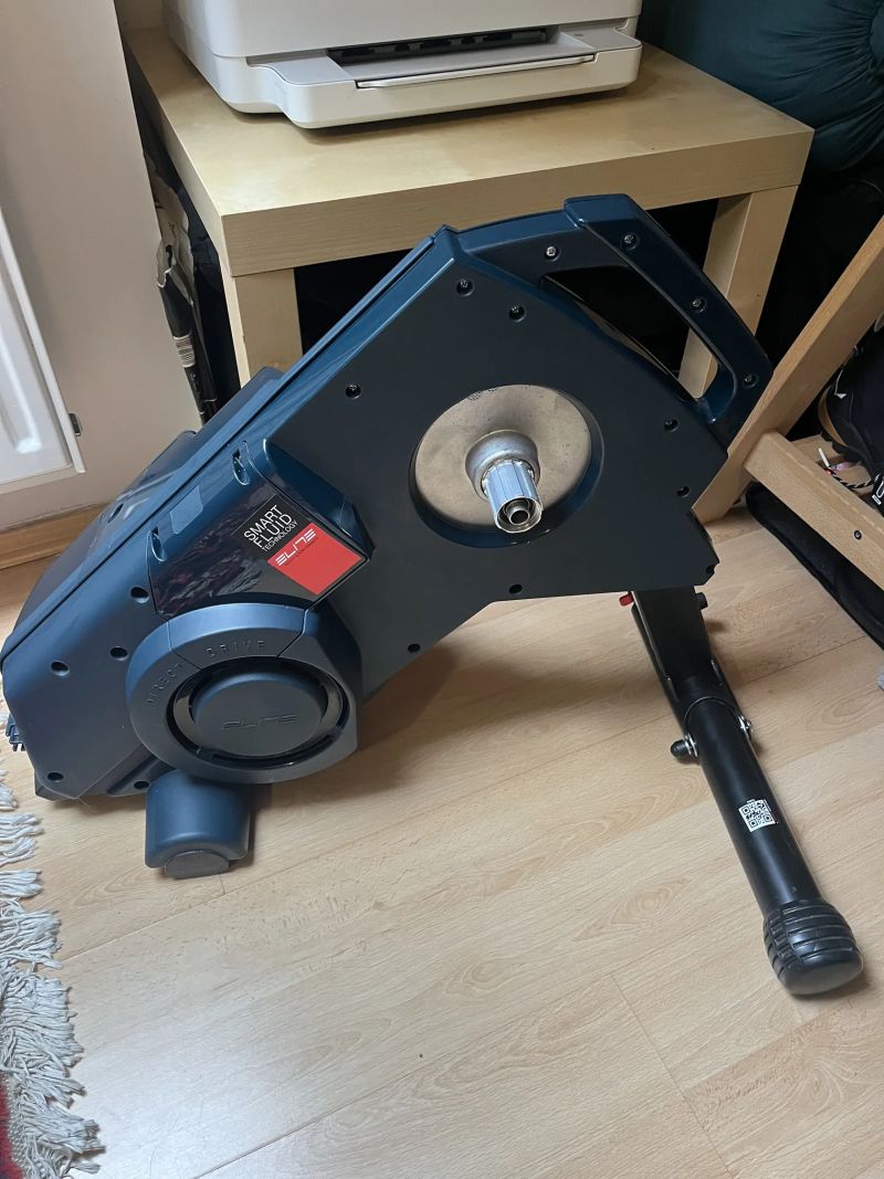 Cyklistický trenažer Elite Turno