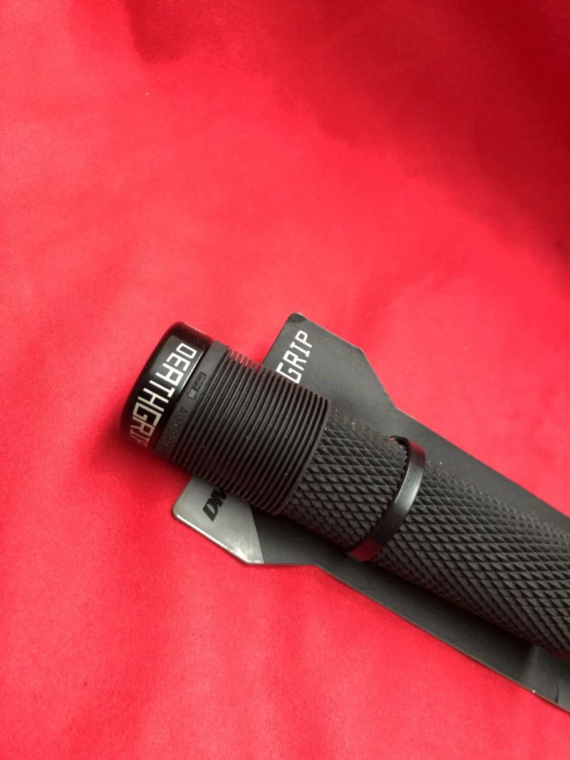 DMR DEATHGRIP