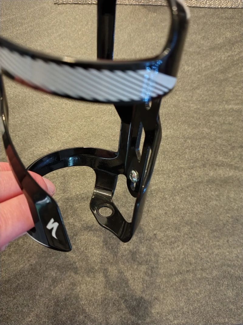 Prodám NOVÝ košík Specialized Zee Cage II