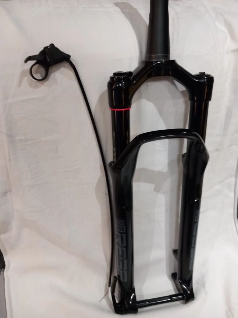 ROCK SHOX - Reba 100 mm Boost Nová