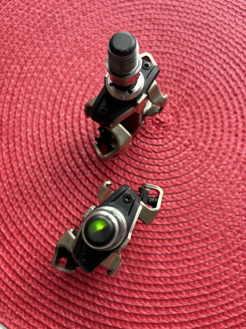 Pedály Garmin Rally™ XC200 - Měřič výkonu se dvěma snímači