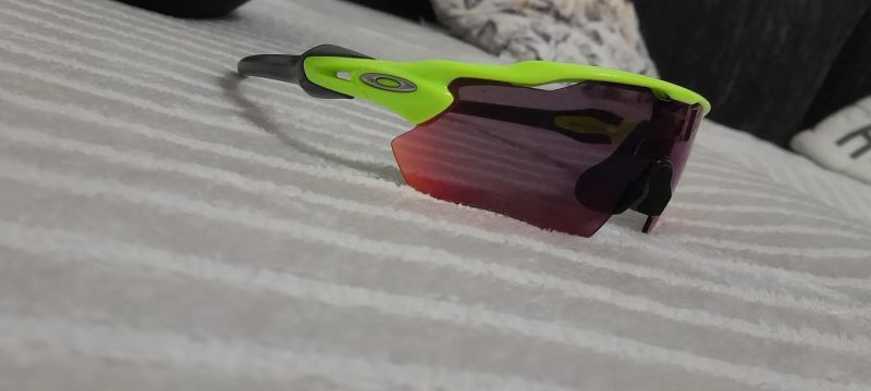 Oakley Radar EV Path Retina Burn/Prizm Road.