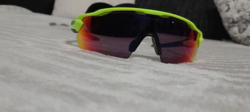 Oakley Radar EV Path Retina Burn/Prizm Road.