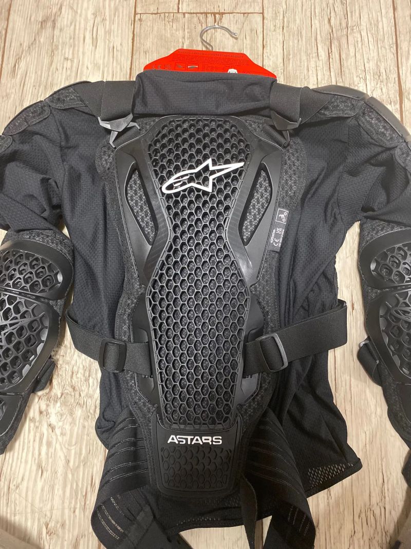 Alpinestars bionic action v2