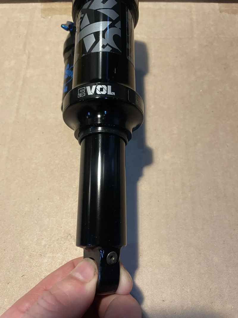 Fox Float X 205x65 trunnion 