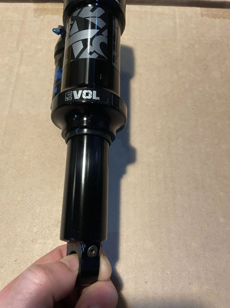 Fox Float X 205x65 trunnion 