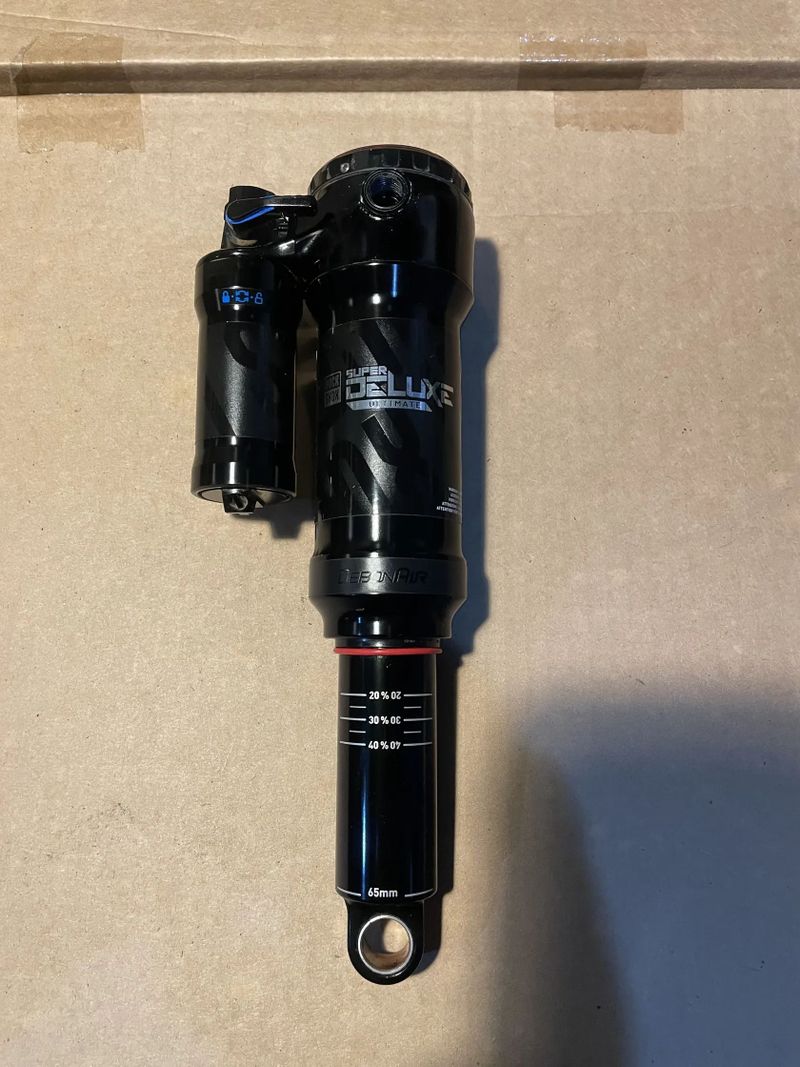 RockShox Super Deluxe Ultimate 205x65 trunnion 