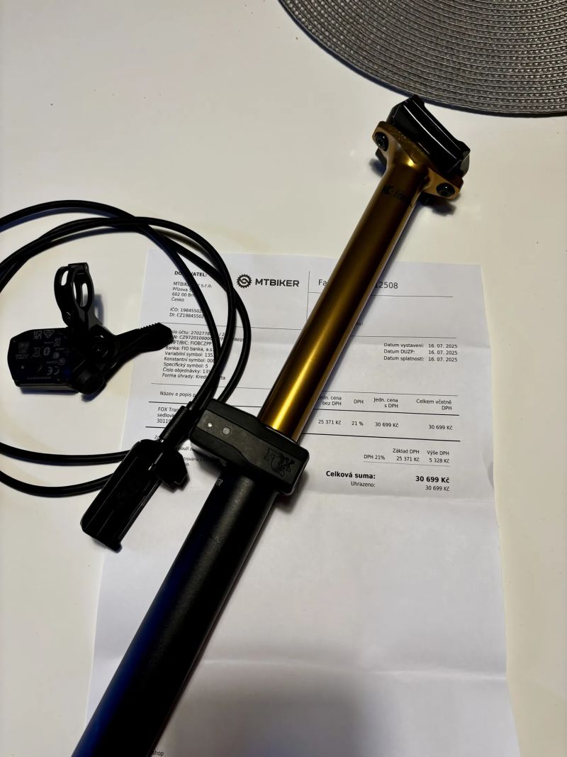 Bezdrátová teleskopická sedlovka FOX transfer neo