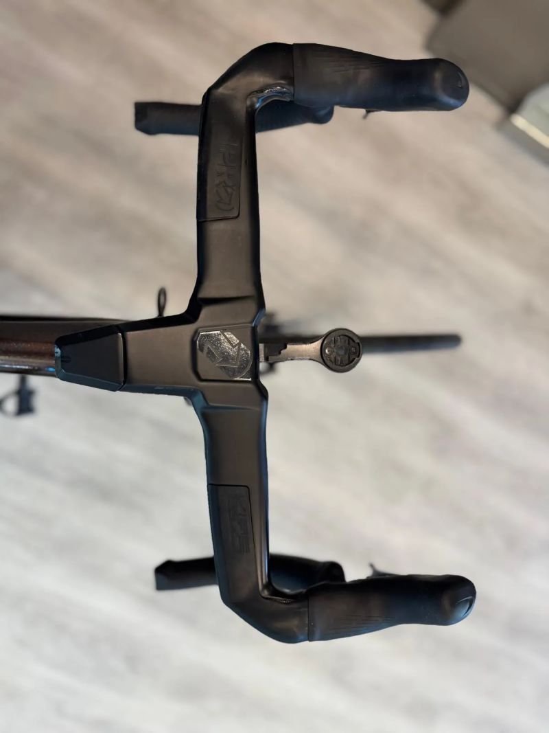 Giant TCR Advanced 2023 – Ultegra Di2 12s – Full Carbon Upgrade