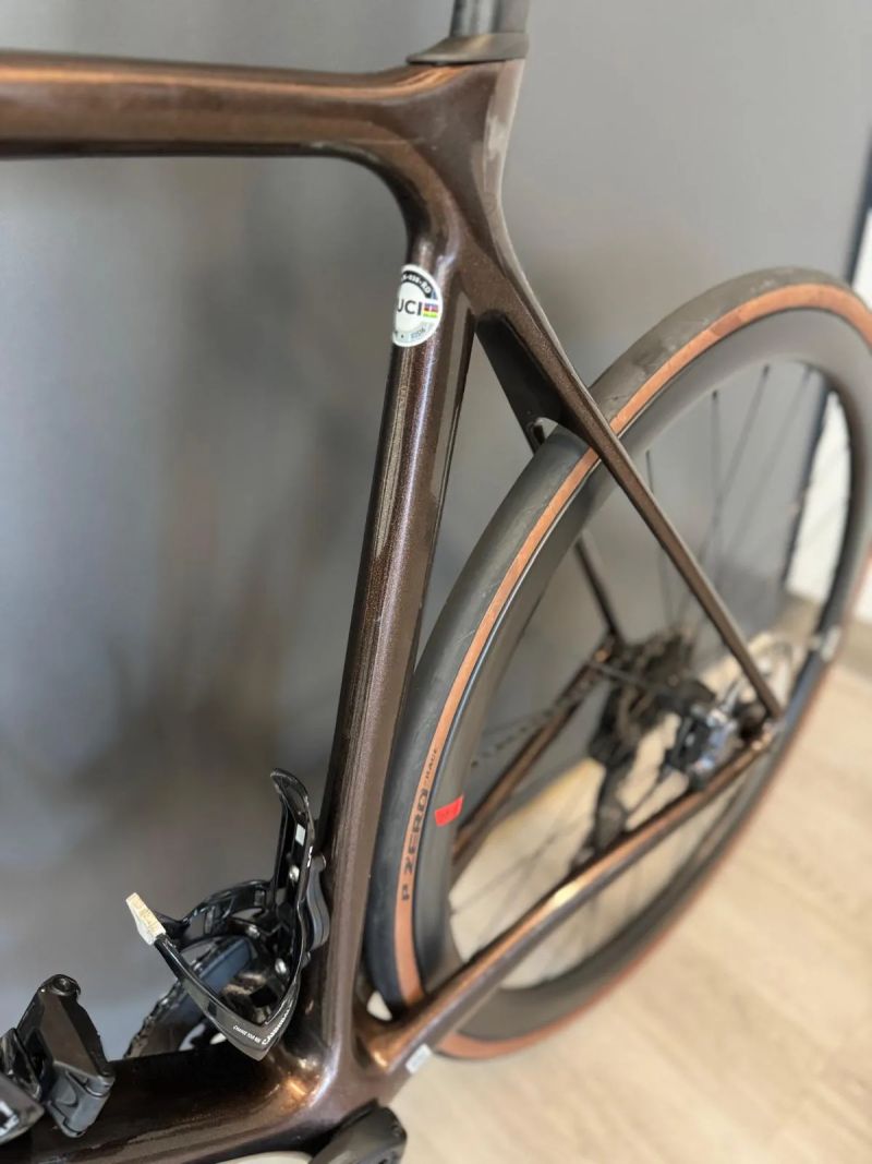 Giant TCR Advanced 2023 – Ultegra Di2 12s – Full Carbon Upgrade