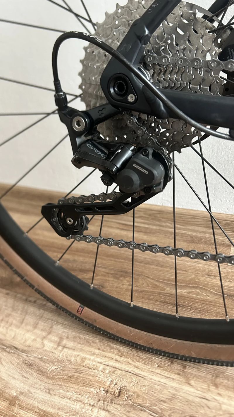 Cube Nuroad Pro 2023, velikost L (58 cm)