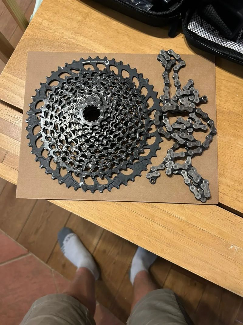 Prodám kazetu Sram XG 1275 