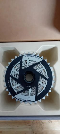 Sram Force E1 10-33
