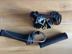 prodám přehazovačku Sram XX1 12s + řazení ( zlatá - bílá )