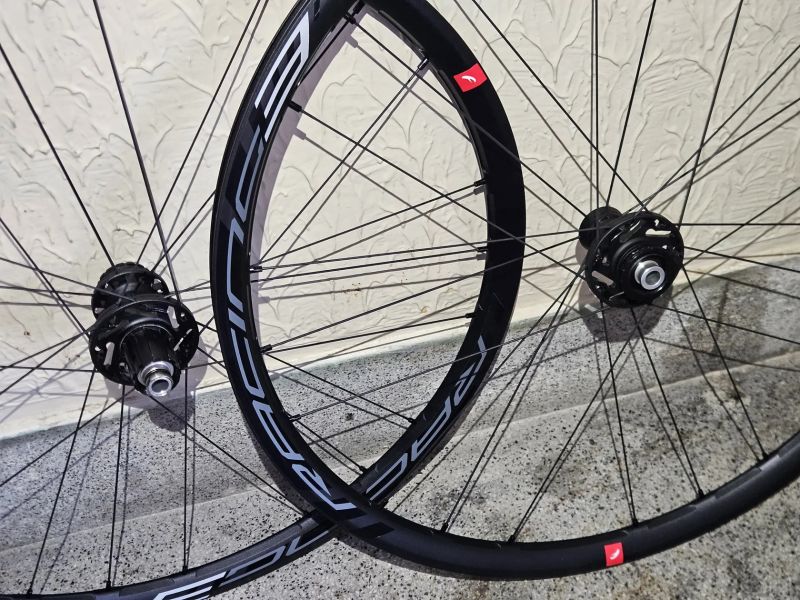 Silniční kola Fulcrum Road Racing 3 DB (CL/HG)