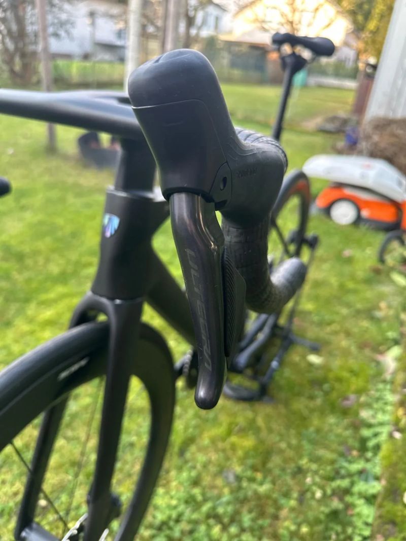 Trek Madone SLR Gen 8 - di2 Wattmetr Ultegra