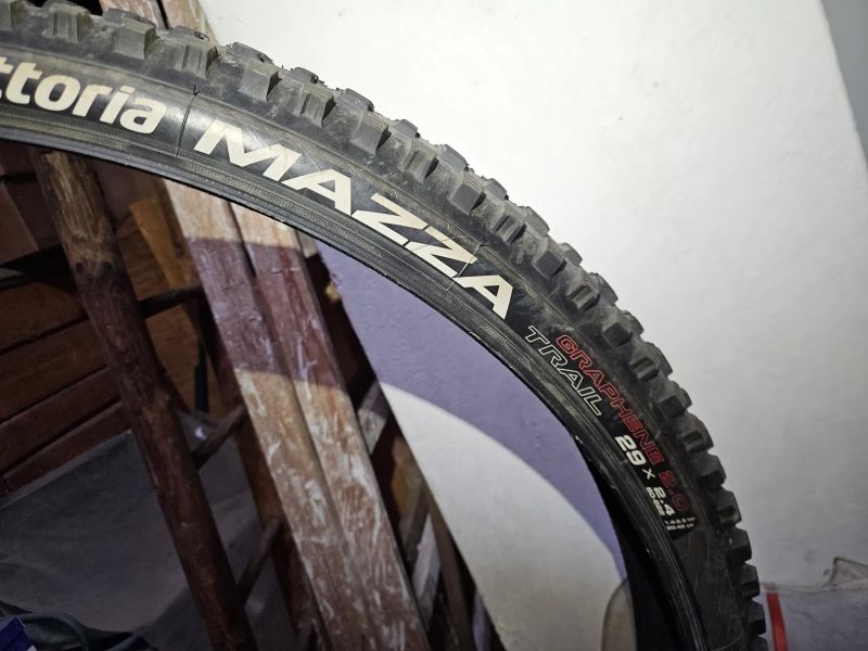 Vittoria Mazza 2.4" + Martello 2.35" (4ks)