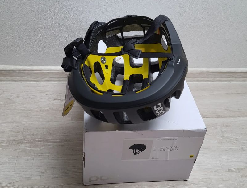 Nová cyklo helma POC Octal MIPS vel. 54-60