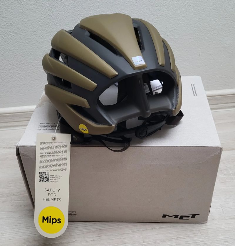 Nová cyklo helma MET Trenta MIPS Wander vel. 56-58