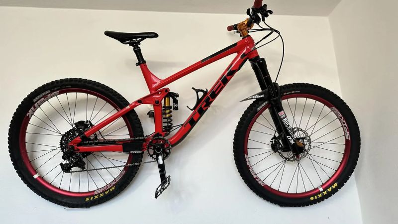 Trek Remedy 9