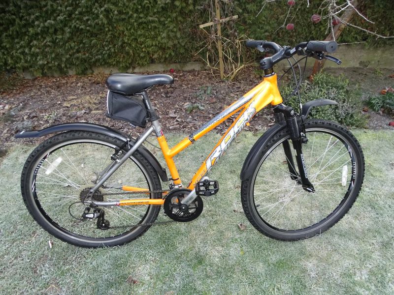 Rock Machine Surge 26"