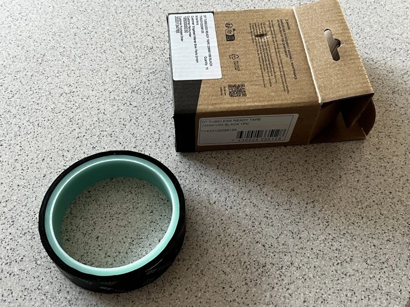 Bezdušová páska DT Swiss 23 mm